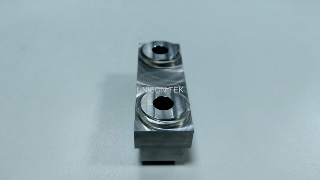 precision cnc milling metal parts 034